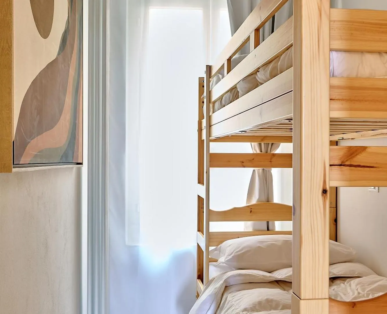 Rego Apartments - Boutique Aparthotel With Some Off-Site Apartments In A Charming Historic District Close To Upper Town Bergamo