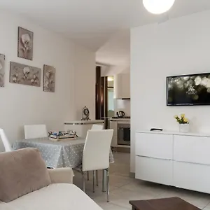 Apartment Fenix, Bergamo