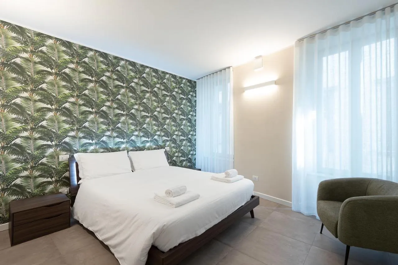 Rego Apartments - Boutique Aparthotel With Some Off-Site Apartments In A Charming Historic District Close To Upper Town Bergamo