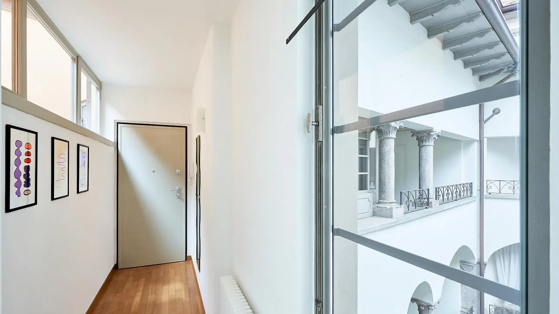 Rego Apartments - Boutique Aparthotel With Some Off-Site Apartments In A Charming Historic District Close To Upper Town Bergamo