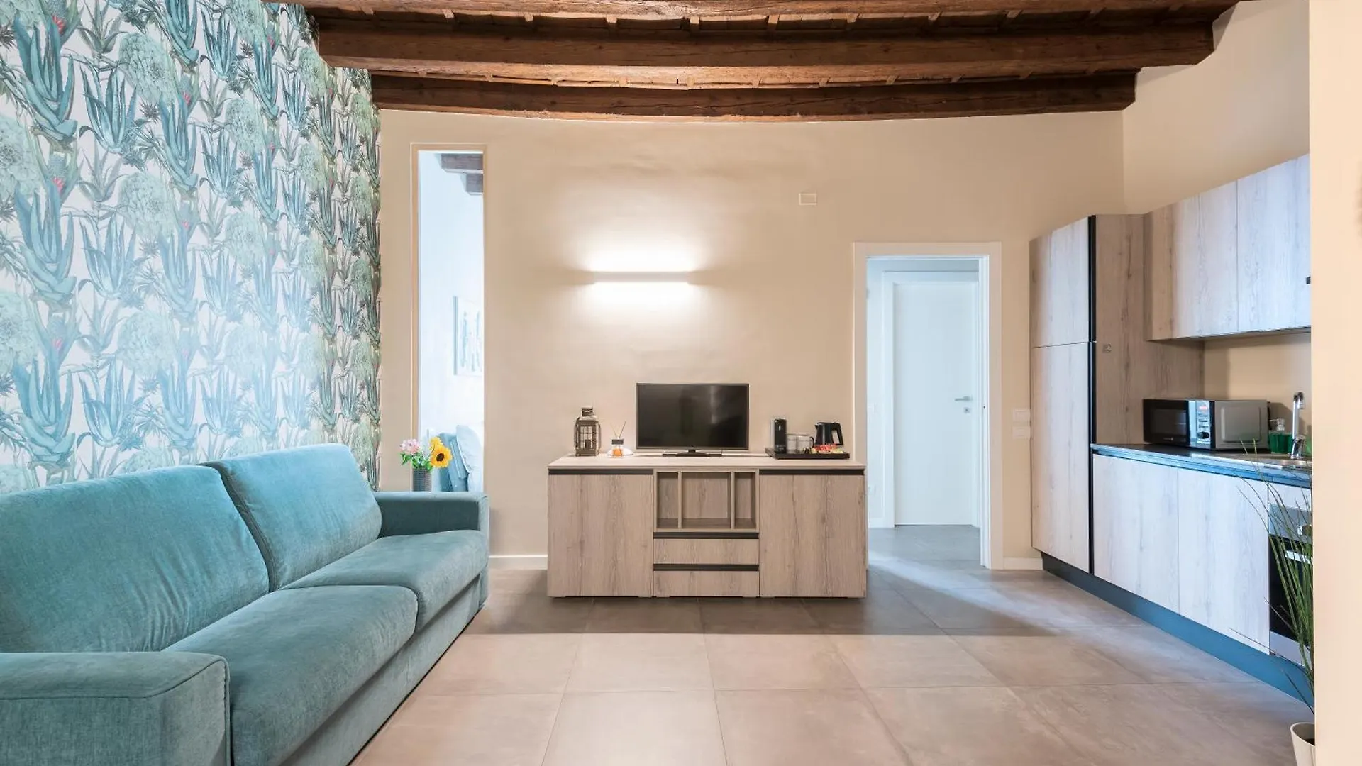 Rego Apartments - Boutique Aparthotel With Some Off-Site Apartments In A Charming Historic District Close To Upper Town Bergamo 0*,