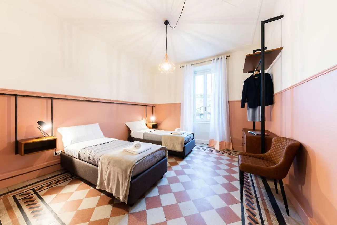 Rego Apartments - Boutique Aparthotel With Some Off-Site Apartments In A Charming Historic District Close To Upper Town Bergamo 0*,